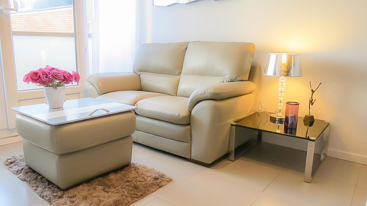 Cabourg, Cosy Appartement Avec Balcon + Parking Prive Экстерьер фото